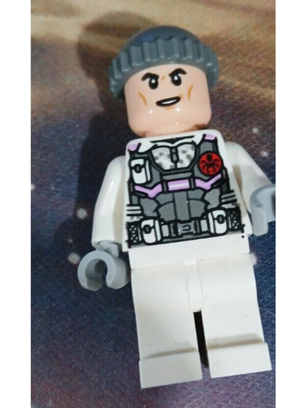 SH0737: Hydra Agent Minifigure